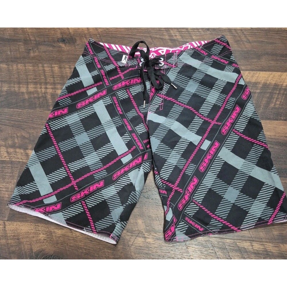 Skin Industries Board Shorts Mens 32 Plaid Swim Surf Beach Trunks, Black Pink